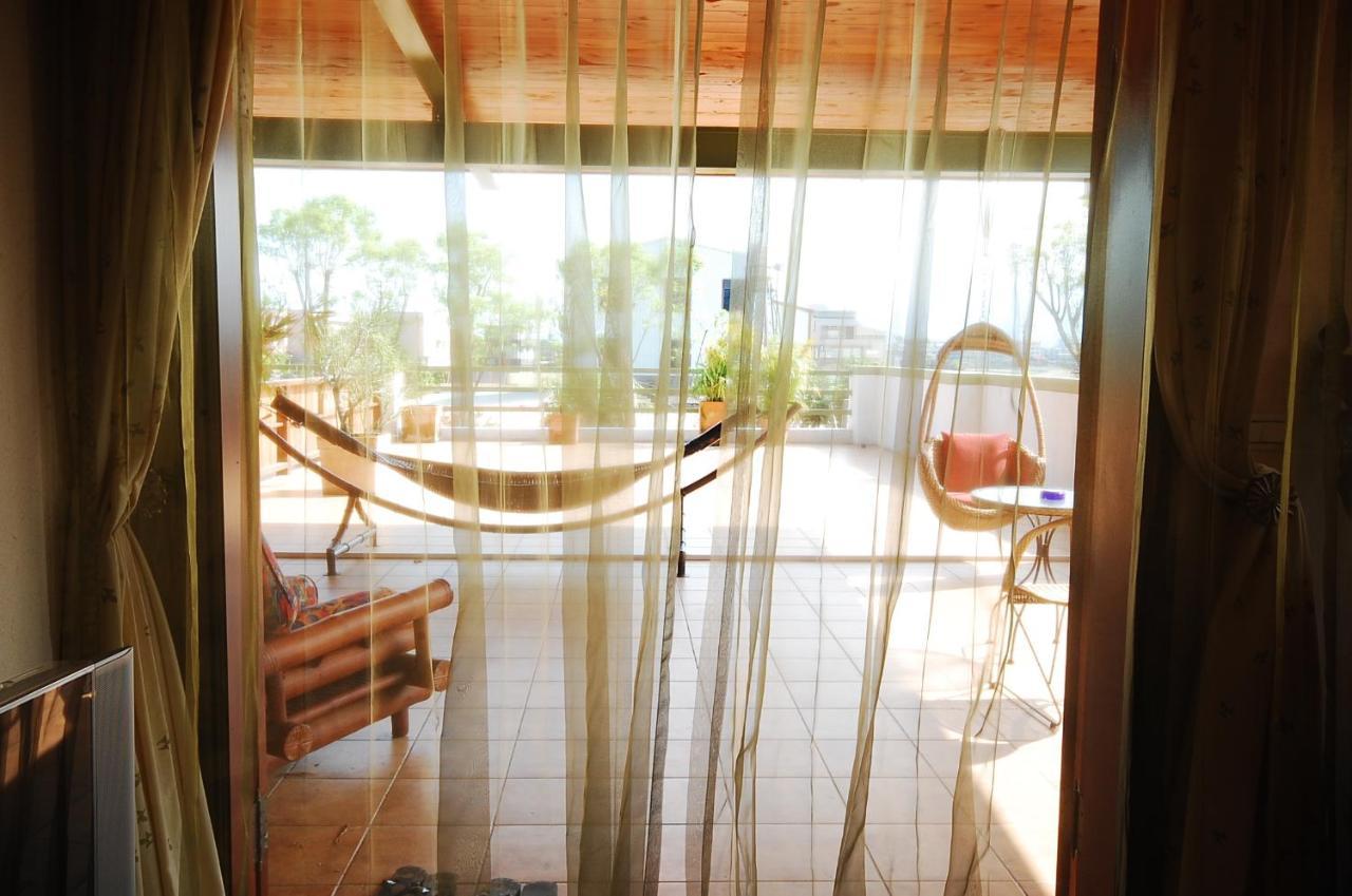 March 3 B&B Yilan 羅東鎮 エクステリア 写真